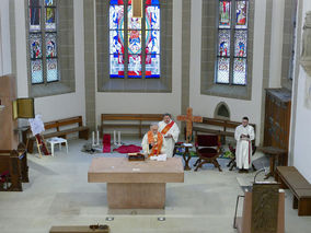 Karfreitgasliturgie und Karfreitagsprozession in Naumburg (Foto: Karl-Franz Thiede)